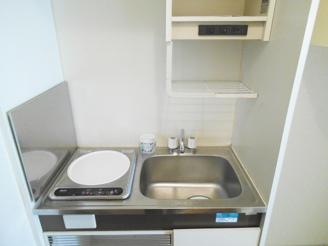 北区浮間２丁目の賃貸マンションのキッチン|キッチンはこの様に綺麗に掃除されております☆