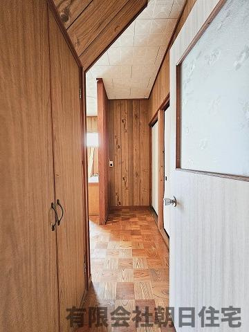 【その他】 | 古志原2丁目収益戸建 | 階段下収納があります