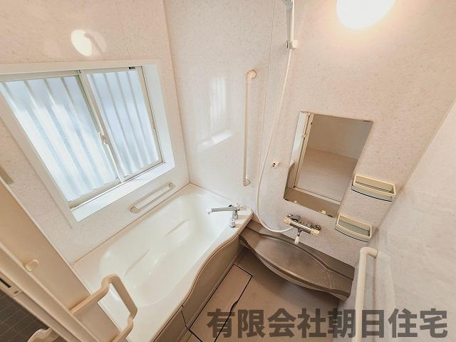 【浴室】 | 古志原2丁目収益戸建 | ゆったり過ごせるお風呂です