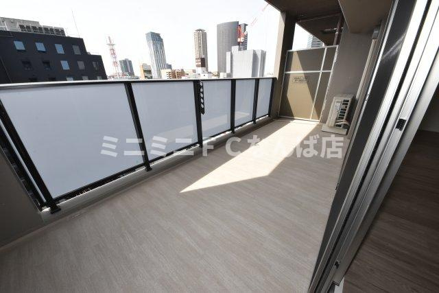 ラ　フェリーチェ難波のバルコニー