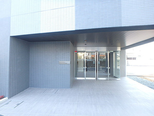 クレヴィスタ亀戸Ⅱのエントランス