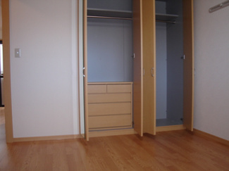 【収納】 | サンフィット | 洋室(収納家具付き)