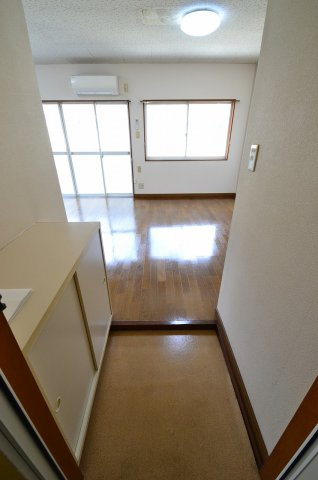 スナコダコーポB棟の玄関