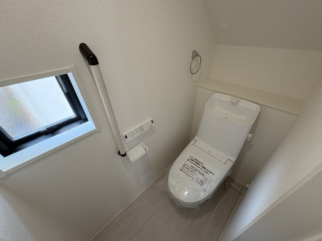 嵐山町志賀　新築一戸建のトイレ|1階トイレ