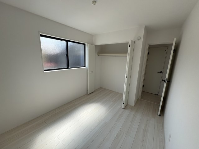 嵐山町志賀　新築一戸建の洋室|2階南西側洋室5.25帖
