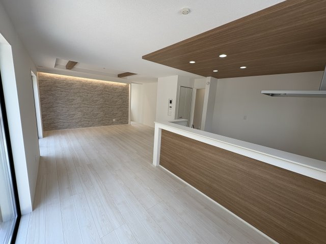 嵐山町志賀　新築一戸建の居間・リビング
