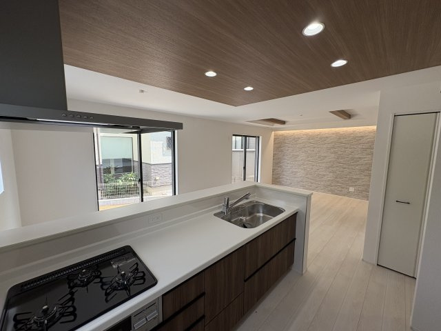 嵐山町志賀　新築一戸建のキッチン