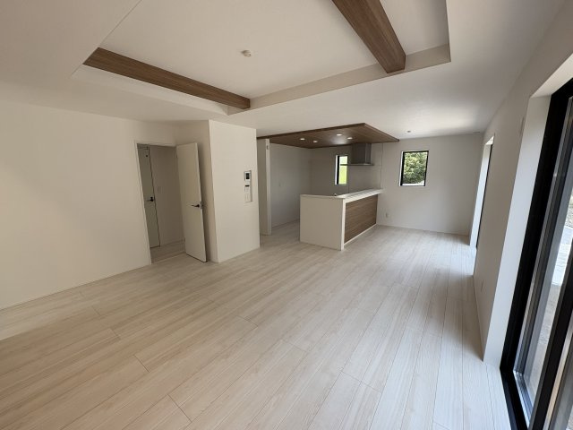 嵐山町志賀　新築一戸建の居間・リビング