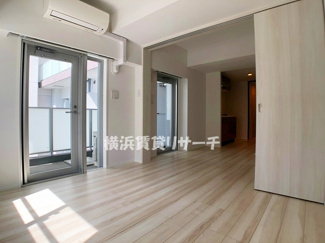 【居間・リビング】 | リヴシティ横濱新川町弐番館