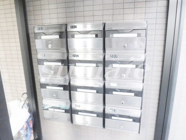 フローラ篠崎のその他共用部分|集合ポストです。