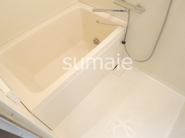 フローラ篠崎の浴室|バスルームです。