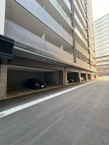 プレサンス神戸セレスティアの駐車場|駐車場があります