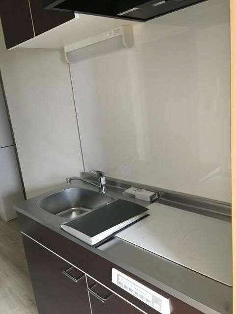 エアカーサ四ツ木のキッチン