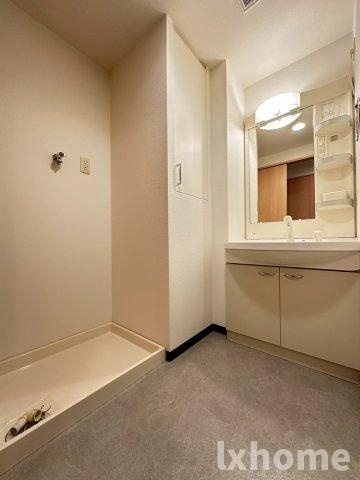 ＵＵＲコート茨木東中条の洗面所|使いやすい洗面所です