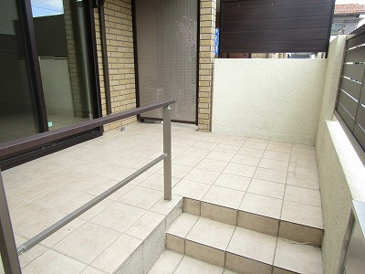 エストリヴィエールのバルコニー