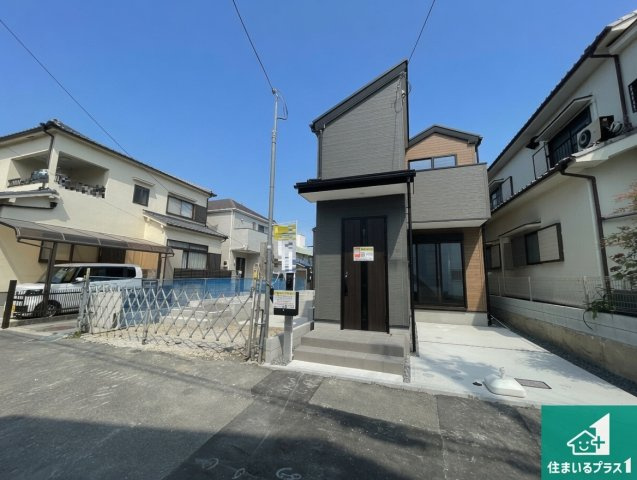 伊丹市堀池　第12期　新築一戸建ての外観|お客様に長く安心して住んでいだだける事にこだわった家づくり！住んでからのアフターサービスにもしっかりと取り組んでいます！