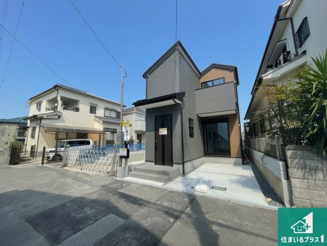 伊丹市堀池　第12期　新築一戸建ての外観|安心の10年保証！外観を美しく保ち、雨水で汚れを落とします！気になることがありましたら、お気軽にお問い合わせください！