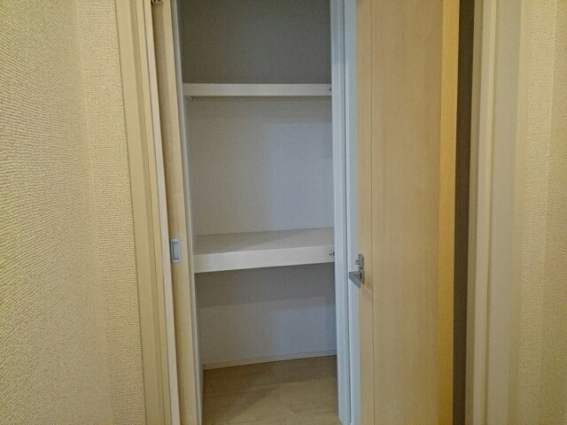 コントレイルの収納