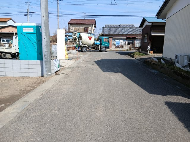 深谷市中瀬第１　の前面道路含む現地写真|現地前面道路（2026年03月02日）撮影