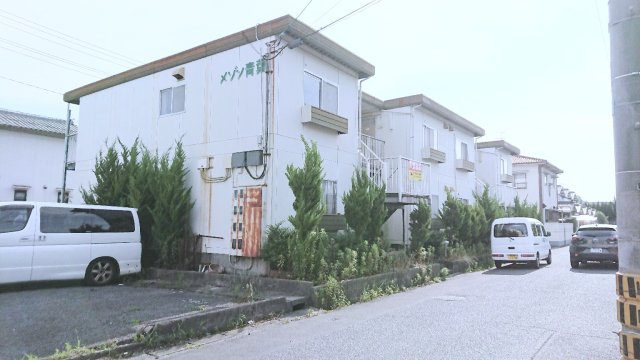 メゾン青葉の外観