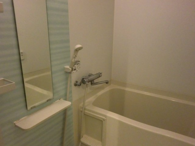 メゾン浅草G2の浴室