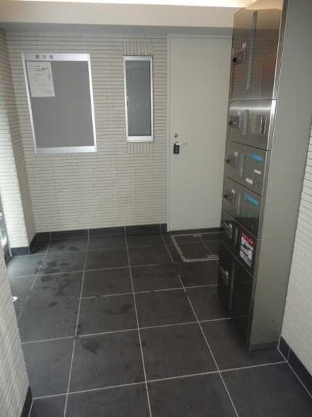 メゾン浅草G2のロビー