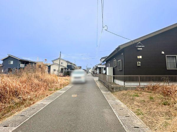 汐見２丁目土地の前面道路含む現地写真|前面道路含む現地。（2025年2月撮影）
