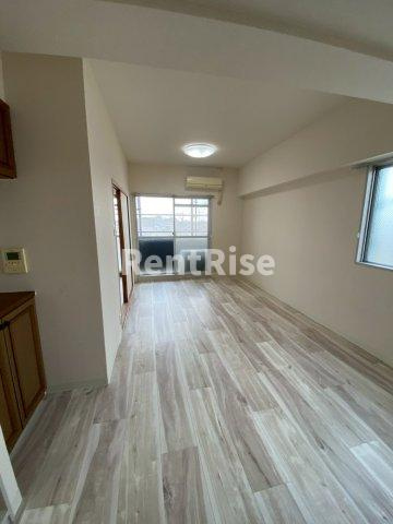 メゾンシャンビラージ多加木の内装