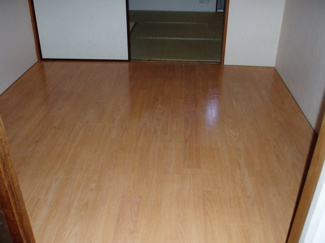 【洋室】 | コーポ・ミューズ