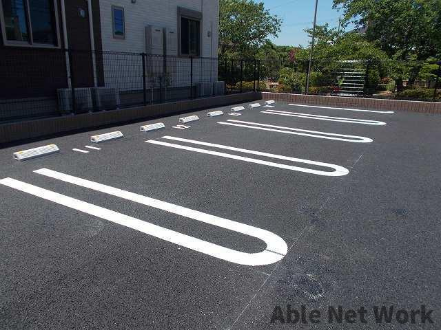 雅の駐車場|駐車場