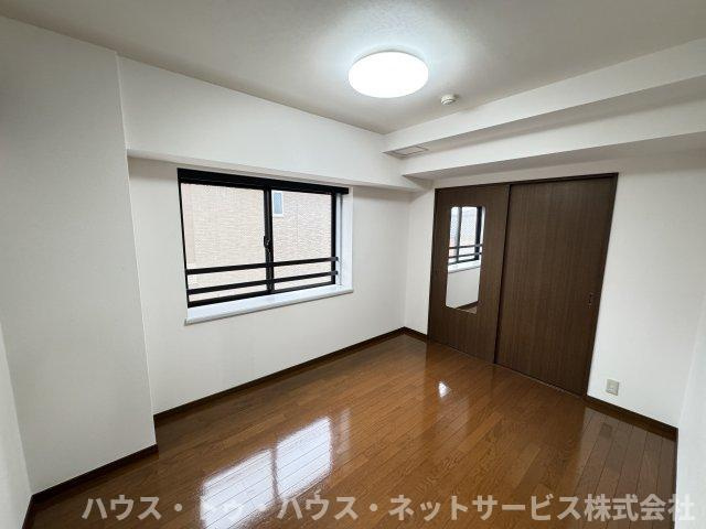 エクセレンス松戸壱番館の洋室