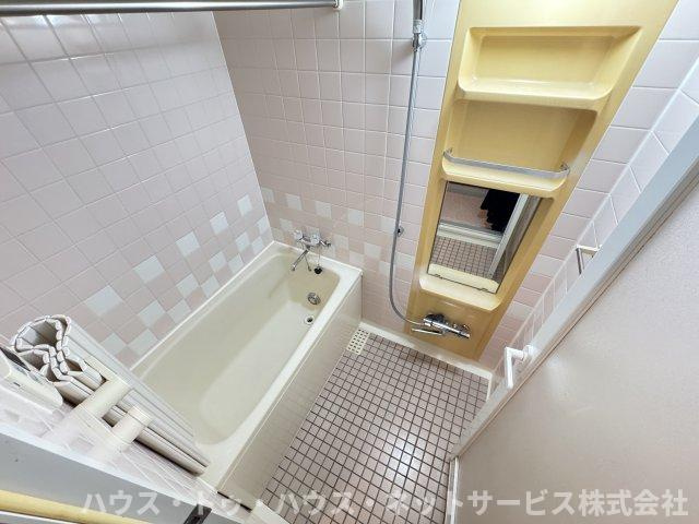 エクセレンス松戸壱番館の浴室