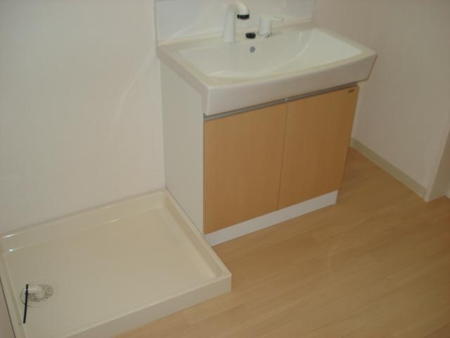 ＥＡＳＴ　ＲＯＣＫ２の洗面所|洗面