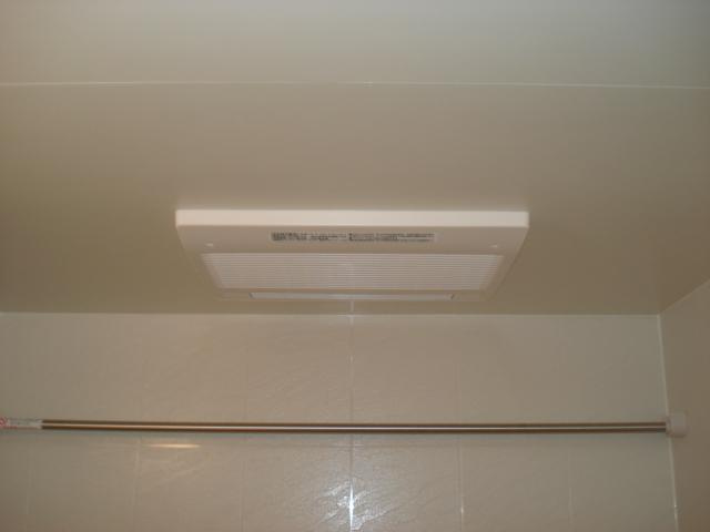 ＥＡＳＴ　ＲＯＣＫ２のその他|浴室乾燥機