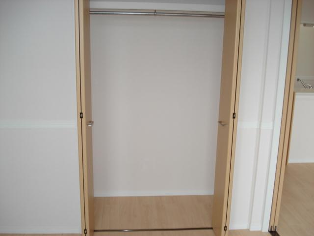 ＥＡＳＴ　ＲＯＣＫ２の収納|クローゼット