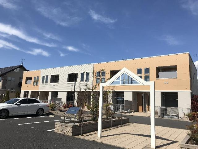 ＥＡＳＴ　ＲＯＣＫ２の外観|外観写真（昼）