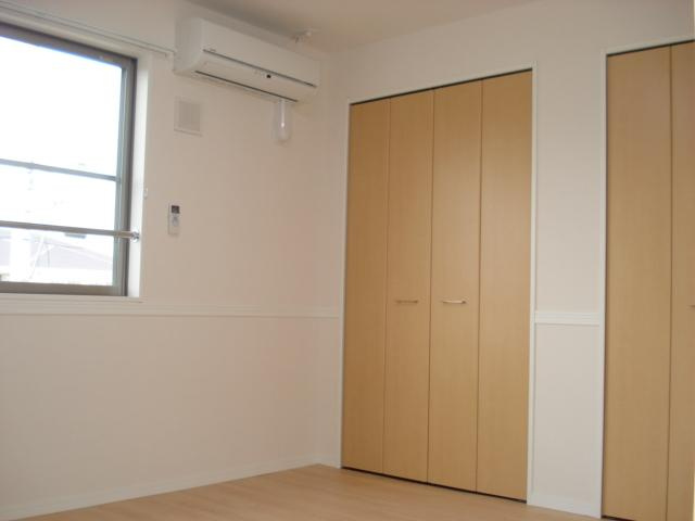 ＥＡＳＴ　ＲＯＣＫ２の内装|洋室