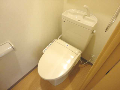 【トイレ】 | 雫 | シャワー付トイレ