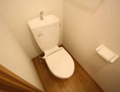 【トイレ】 | エミリー