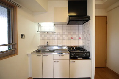 【キッチン】 | エミリー