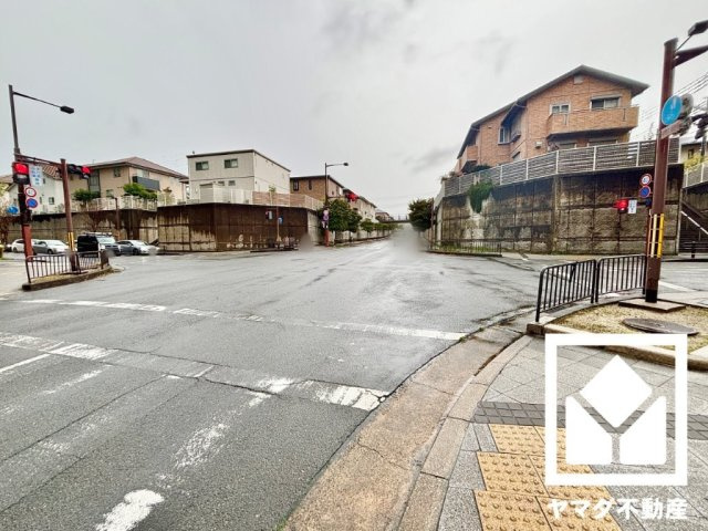 京阪東ローズタウン・ファインガーデンあゆみケ丘Ｂ棟のその他