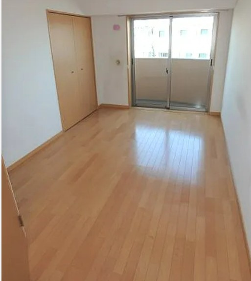 【中古マンション】クレアメゾン鶴ヶ島ステーションフロントの洋室|6.6帖洋室です