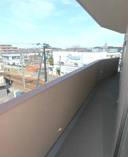 【中古マンション】クレアメゾン鶴ヶ島ステーションフロントのバルコニー|陽当り良好なバルコニーです！