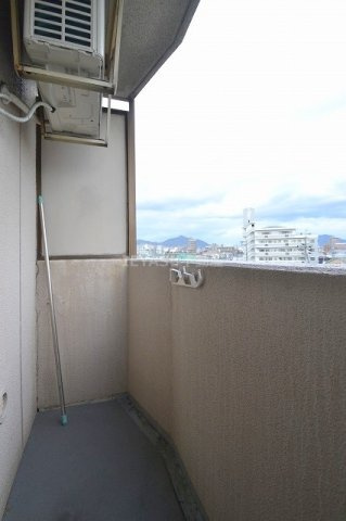 広島市安佐南区長束３丁目の賃貸マンションのバルコニー