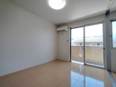 【居間・リビング】 | ルミエールヤナセ Ｂ | リビング