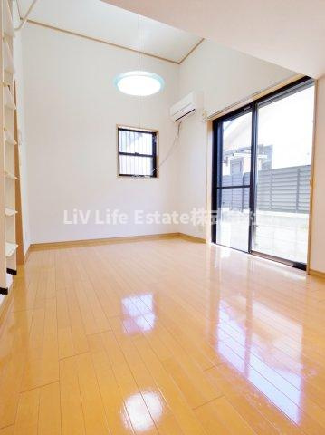 クレセントハイツ美園Ⅱの居間・リビング|※別号室写真