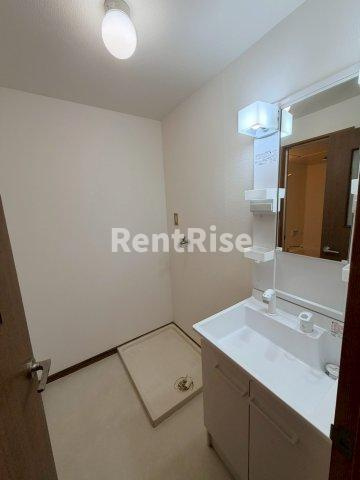 サープラスⅡ東三本松の寝室