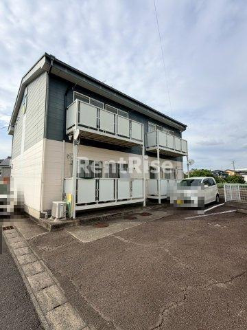 サープラスⅡ東三本松の外観