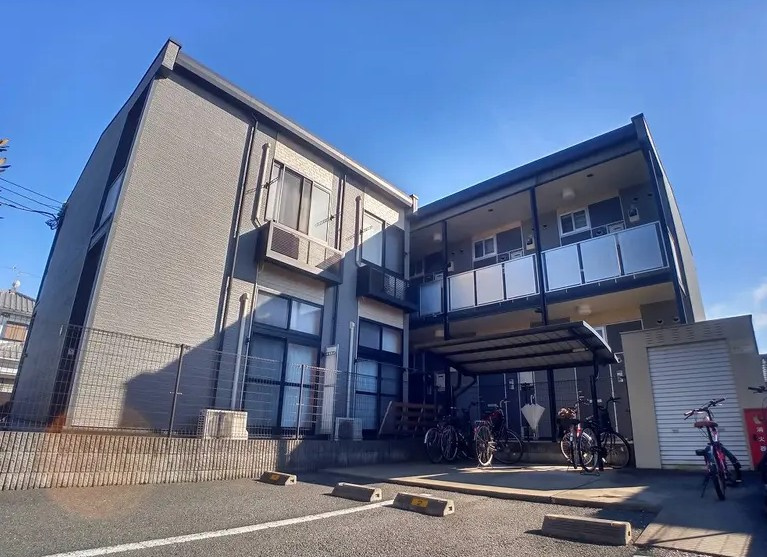 レオパレスソユーズの外観