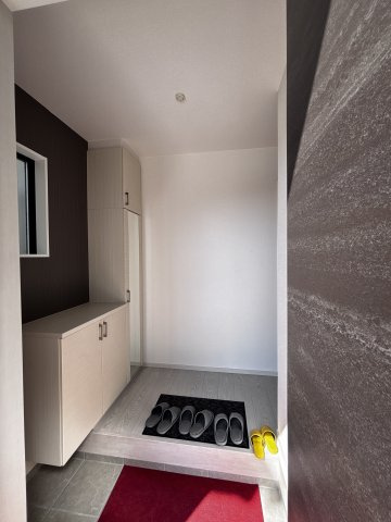 新築戸建　可部東1丁目(No.４／No.４)の玄関